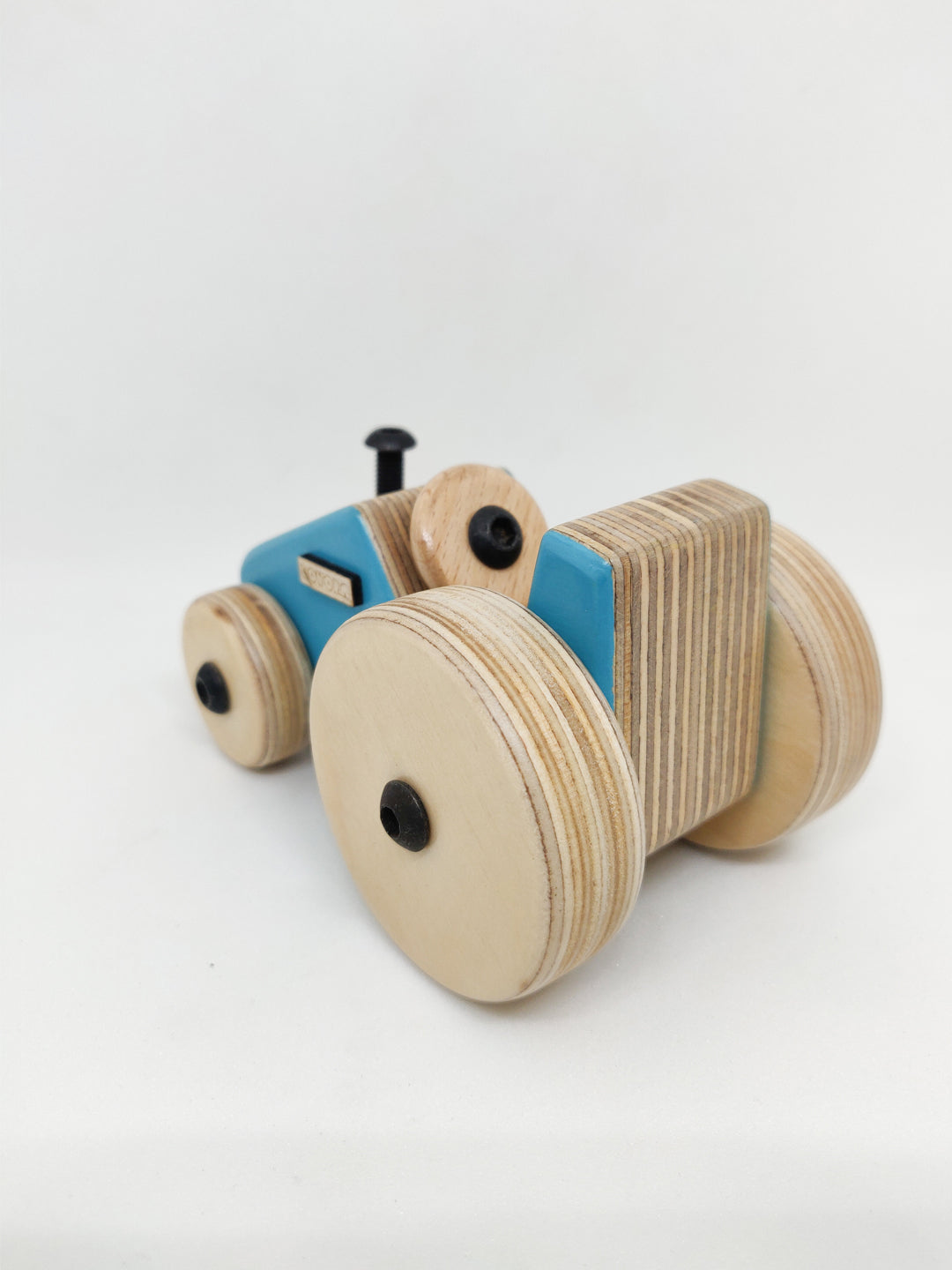 TOMMY, the Tractor I wooden tractor toy I best for free play & pretend play I 2 years+