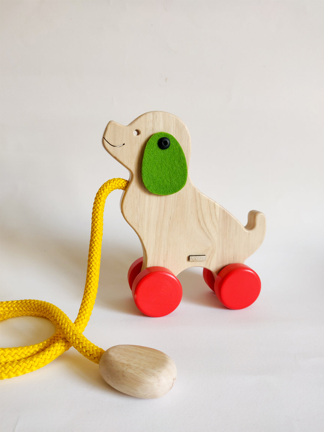 SNOOPIE, the pull toy I wooden Pull- Along toy I Best for motor skill development I Early Learning toys for 8 months+