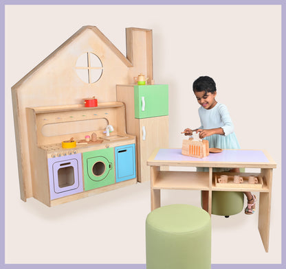 PLAY KITCHEN I wooden play kitchen with interactive parts I 2 years+